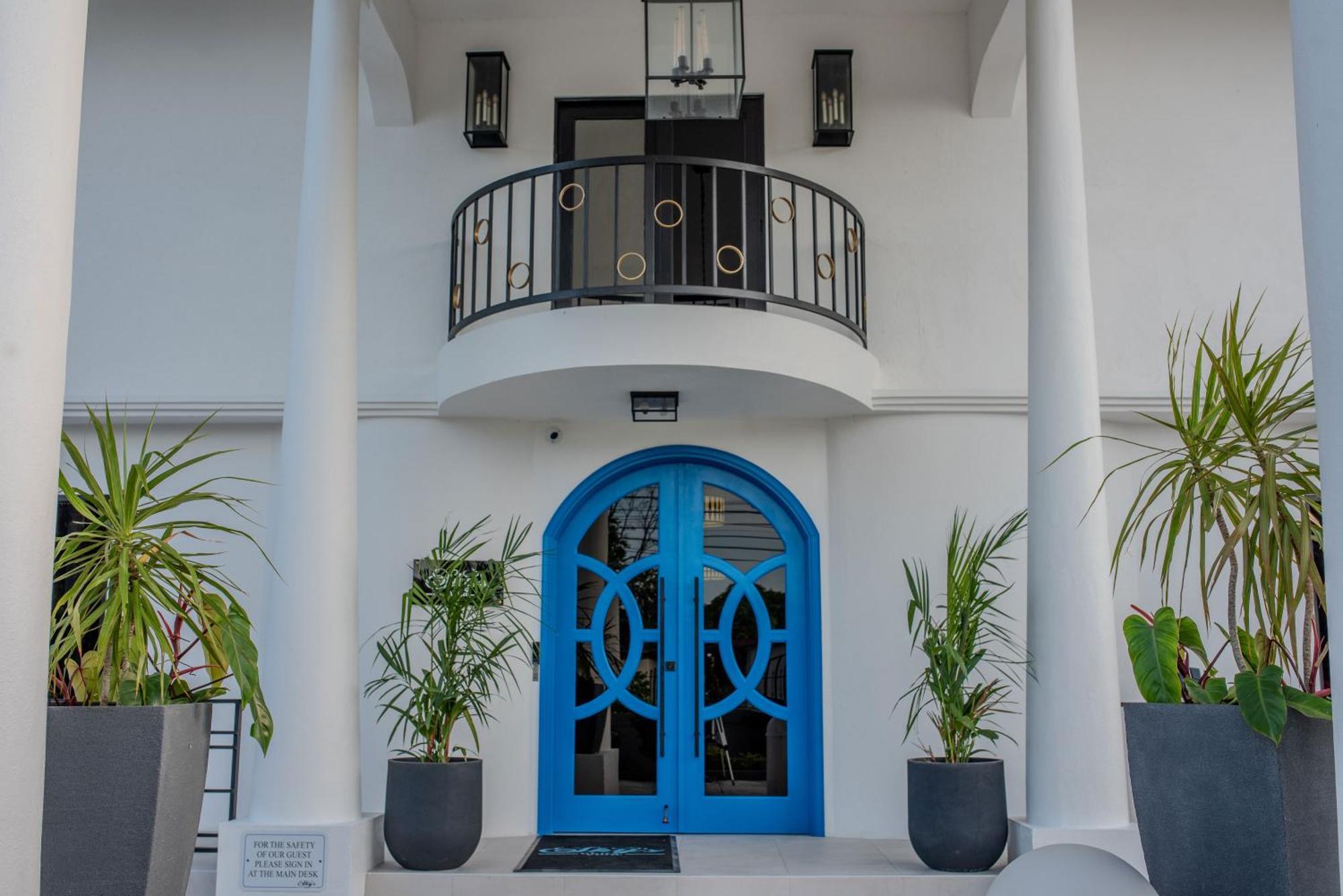 Sky'S Villa Resort Buff Bay 外观 照片